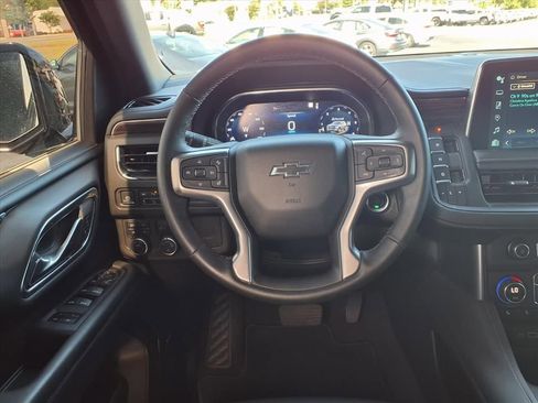 Used 2023 Chevrolet Suburban Z71 w/ Luxury Package AWD/4WD image 27