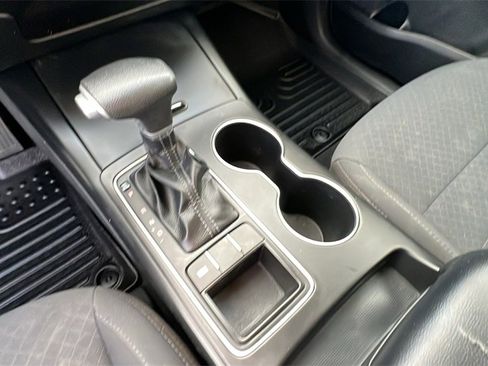 Used 2019 Kia Sorento L image 24