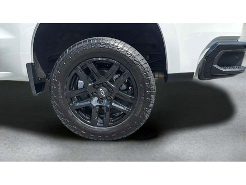 Used 2021 Chevrolet Silverado 1500 LT Trail Boss AWD/4WD image 20