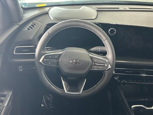 Used 2026 Chevrolet Traverse LT w/ Midnight/Sport Edition FWD image 9
