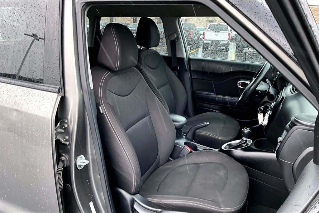 Used 2019 Kia Soul FWD image 7