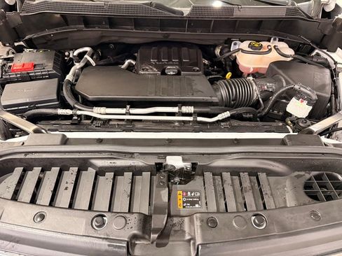 Used 2023 Chevrolet Silverado 1500 LT image 5