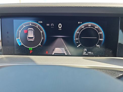 Used 2025 Volkswagen Tiguan S w/ 18" Wheel Package image 10