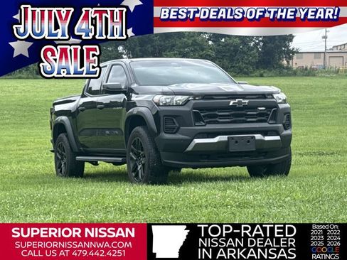 Used 2024 Chevrolet Colorado Trail Boss AWD/4WD image 1