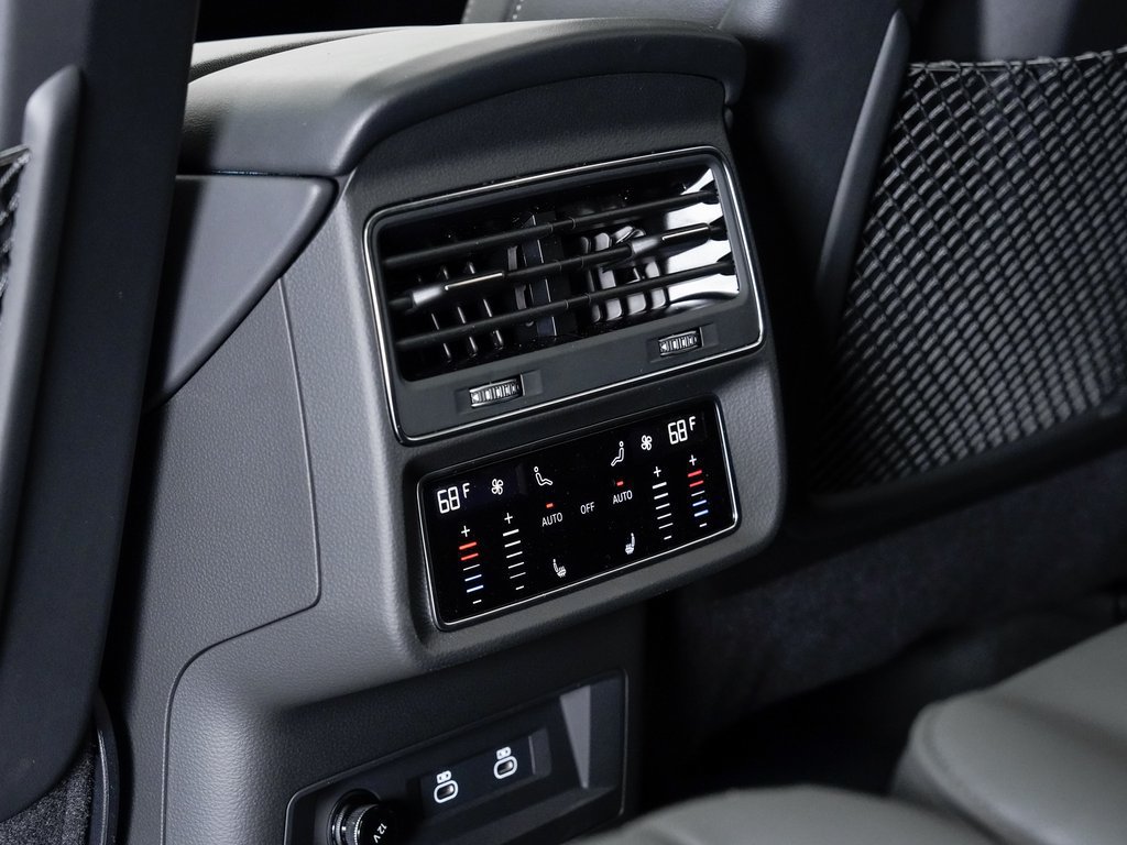 Certified 2025 Audi Q7 3.0T Premium Plus w/ Premium Plus Package AWD/4WD image 22
