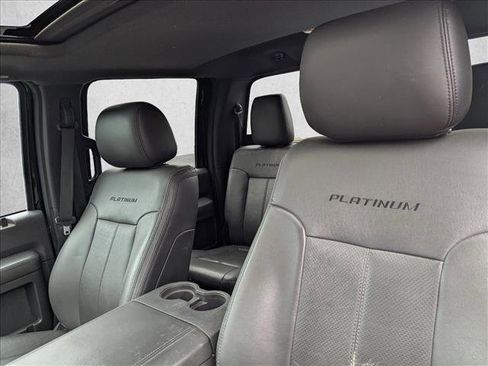 Used 2016 Ford F450 Platinum w/ FX4 Off Road Package image 16