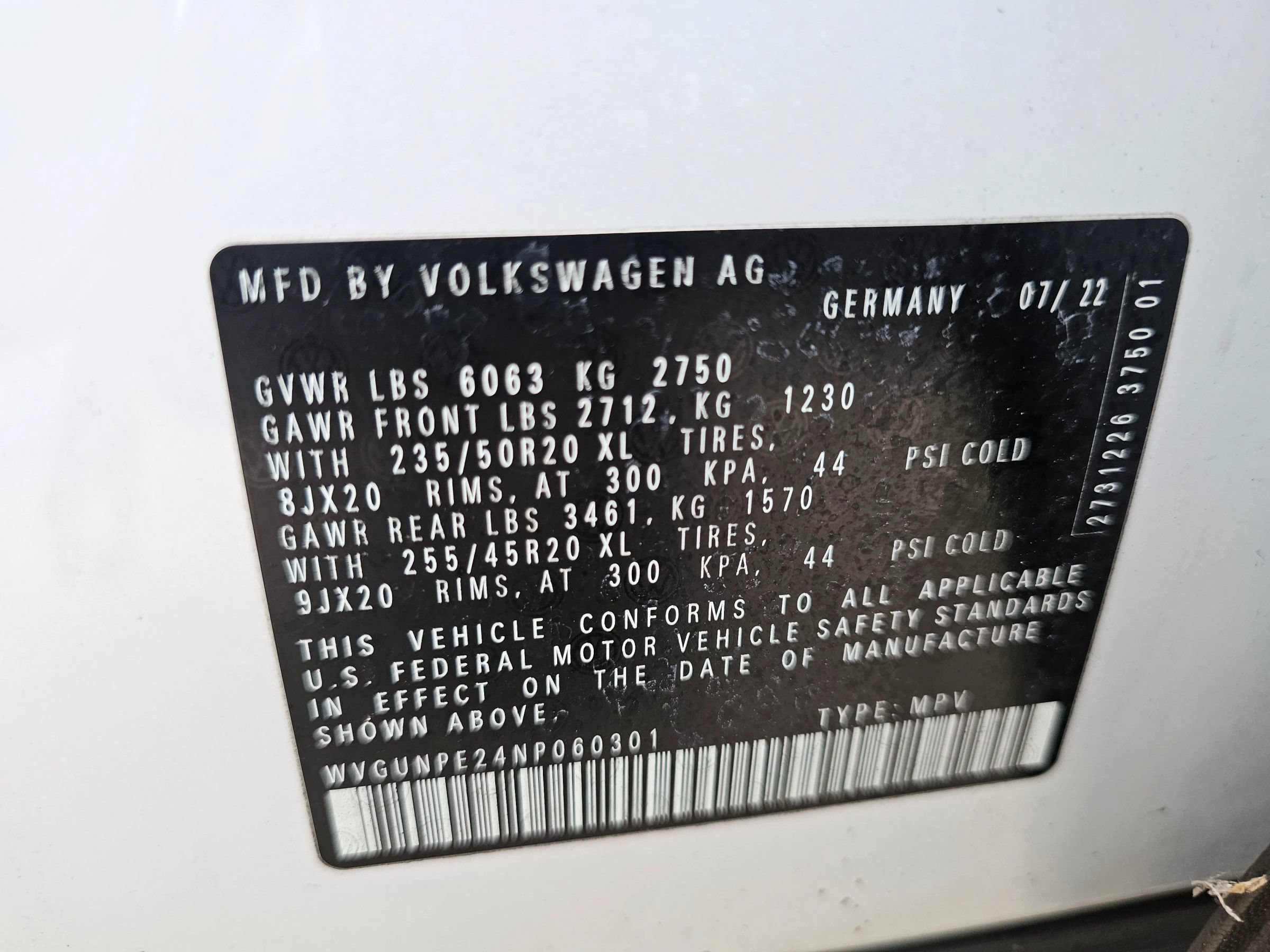 Used 2022 Volkswagen ID.4 Pro S AWD/4WD image 34