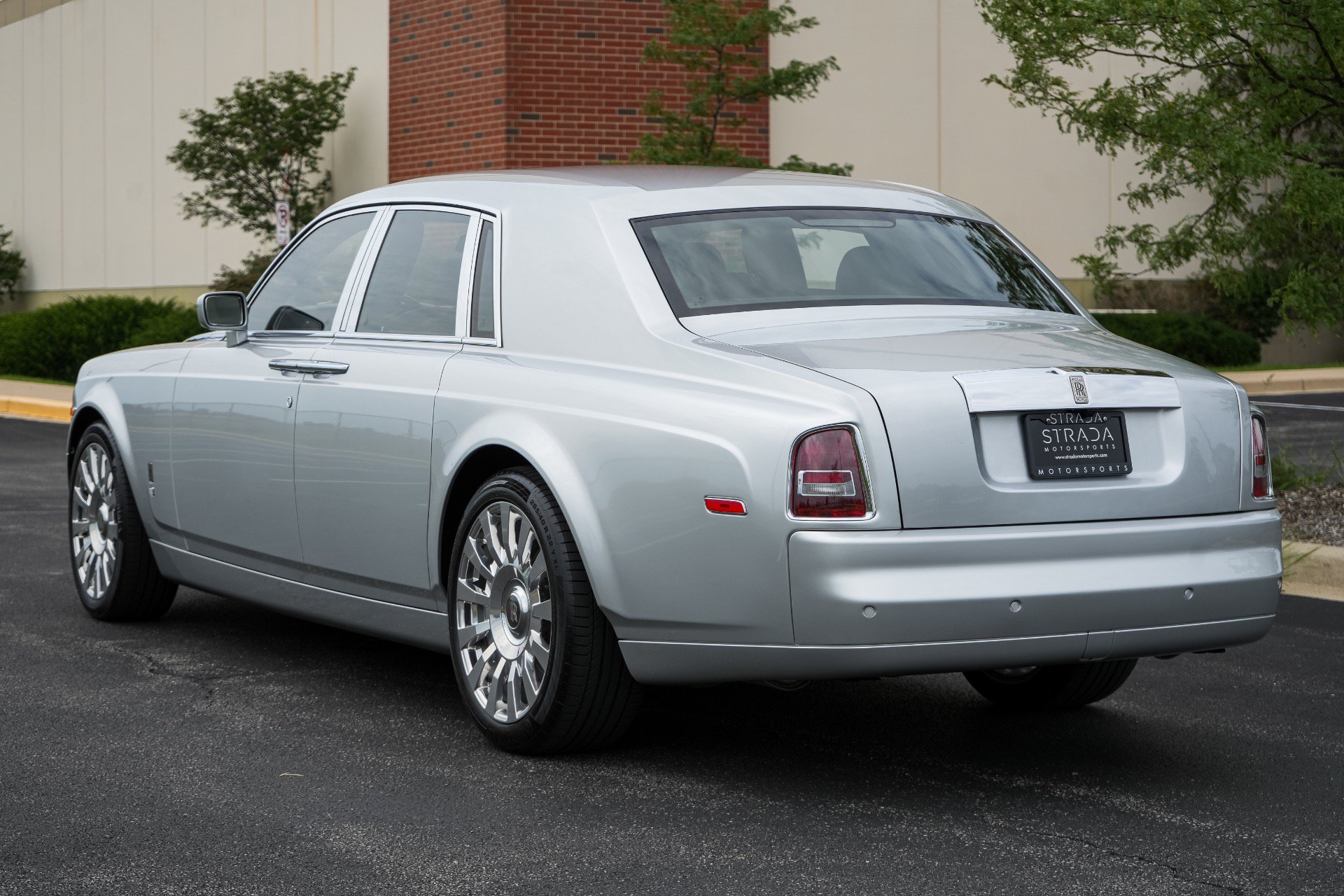 Used 2005 Rolls-Royce Phantom Sedan RWD image 7