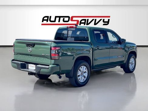 Used 2024 Nissan Frontier SV w/ SV Convenience Package AWD/4WD image 7