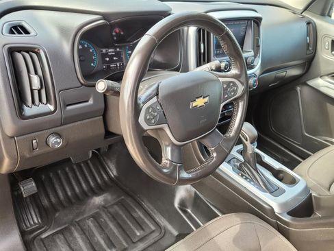 Used 2022 Chevrolet Colorado LT w/ Fleet Safety Package RWD image 20