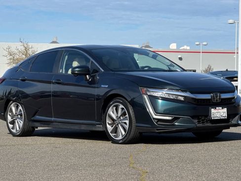 Used 2020 Honda Clarity Touring image 5