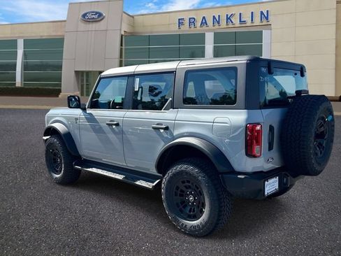 New 2026 Ford Bronco 4-Door w/ Sasquatch Package AWD/4WD image 5