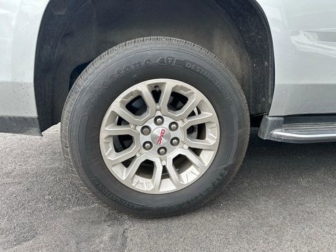 Used 2019 GMC Yukon SLT w/ Open Road Package image 17