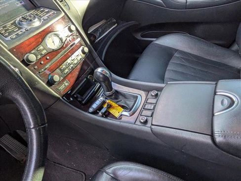 Used 2011 INFINITI EX35 Journey w/ Premium Pkg image 16