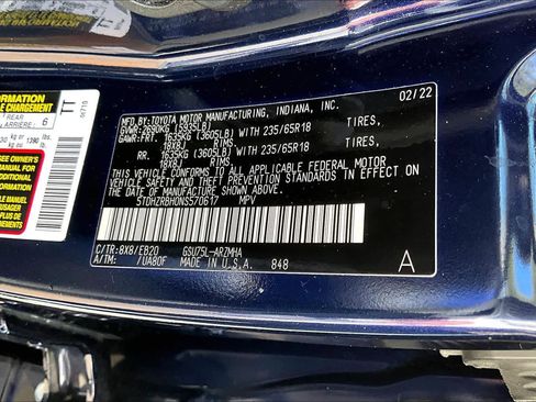 Certified 2022 Toyota Highlander XLE image 33