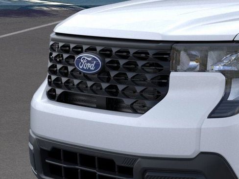 New 2025 Ford Maverick XL w/ Equipment Group 102A image 18