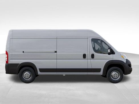 New 2025 RAM ProMaster 2500 w/ Convenience Group FWD image 22