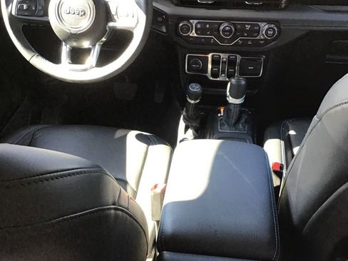 Used 2024 Jeep Wrangler High Altitude image 7