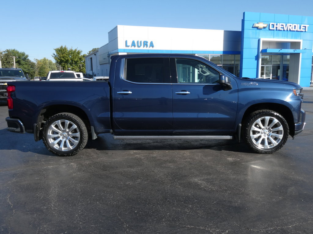 Used 2021 Chevrolet Silverado 1500 High Country w/ Technology Package AWD/4WD image 4