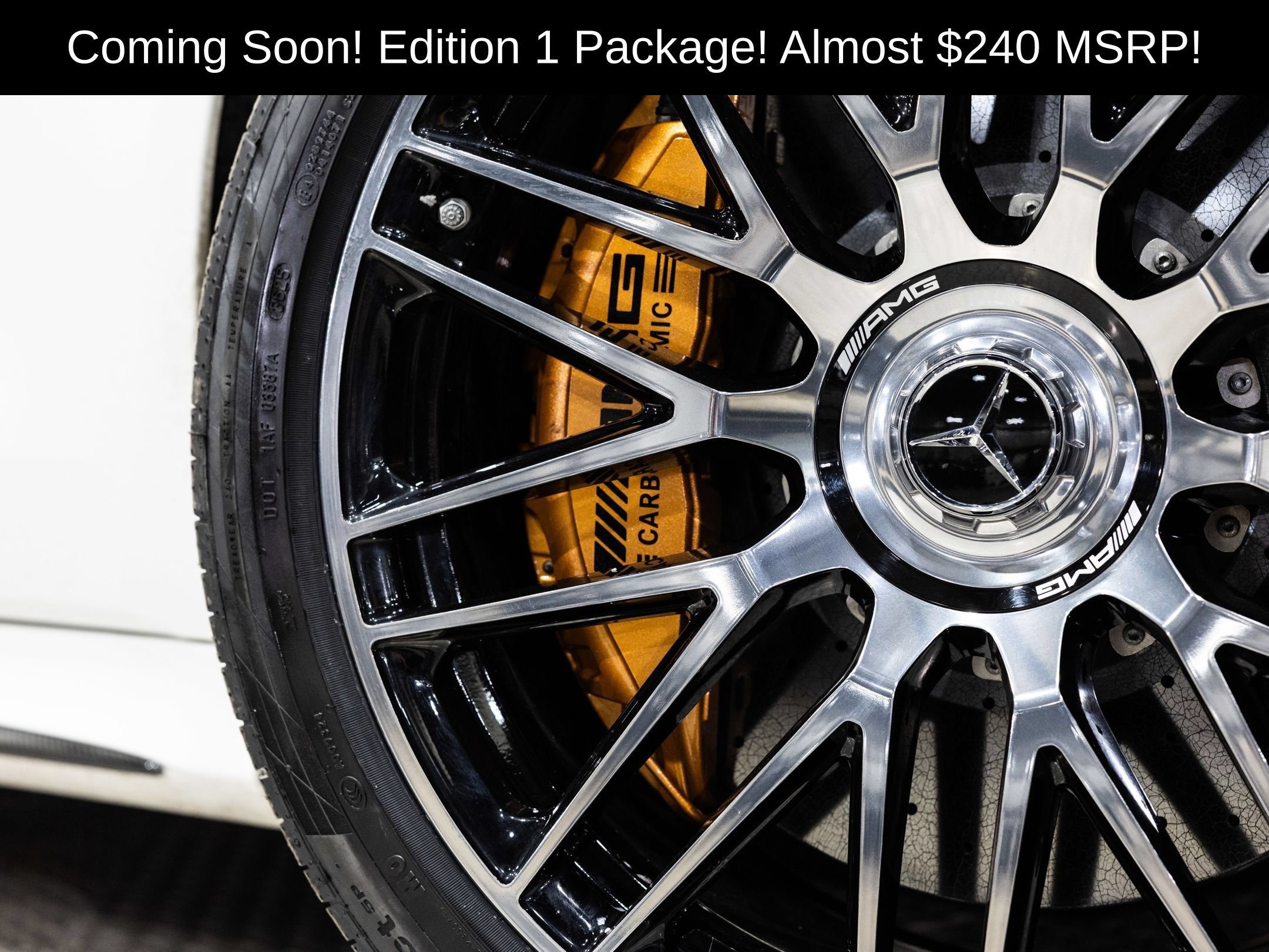 Used 2024 Mercedes-Benz S 63 AMG S w/ Carbon Fiber Exterior Package image 32