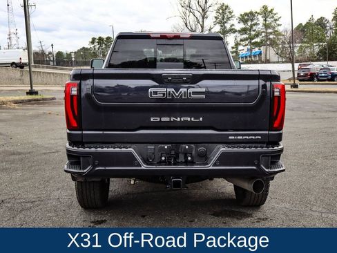 Used 2025 GMC Sierra 2500 Denali Ultimate image 6