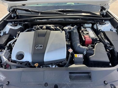 Used 2024 Lexus ES 350 Ultra Luxury w/ Accessory Package (Z1) image 12