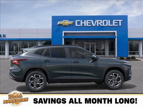 New 2026 Chevrolet Trax LT image 5