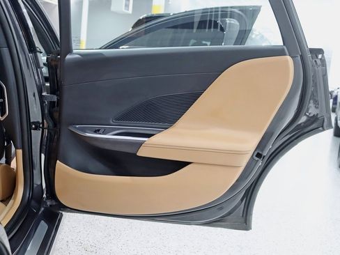 Used 2022 Lucid Air Grand Touring image 41