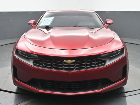 Used 2021 Chevrolet Camaro LT RWD image 8