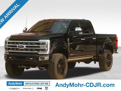 Used 2024 Ford F350 Platinum AWD/4WD image 3