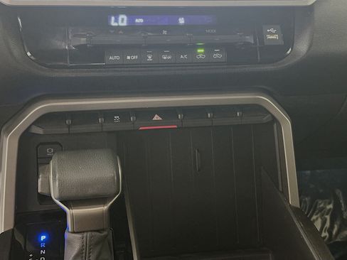 Used 2025 Toyota Tundra SR5 w/ SR5 Convenience Package RWD image 23