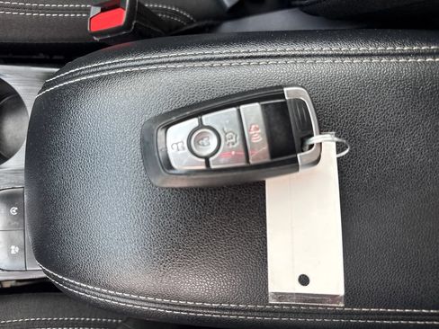 Used 2025 Ford Escape Active FWD image 31