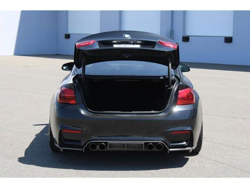 Used 2015 BMW M4 Coupe w/ Executive Package RWD image 35