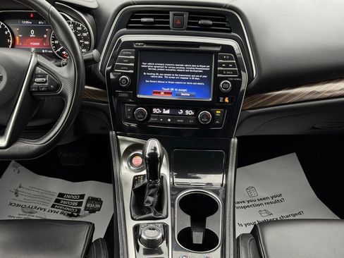 Used 2018 Nissan Maxima Platinum image 19