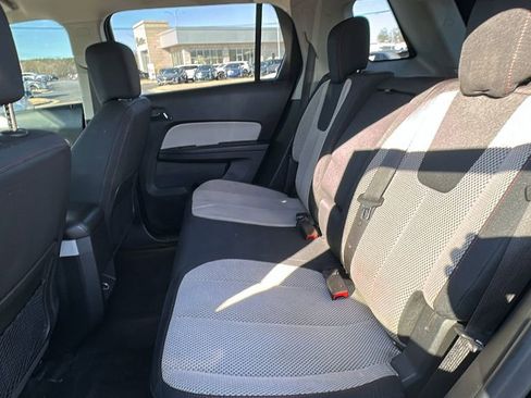 Used 2017 GMC Terrain SLE w/ Technology Package image 13