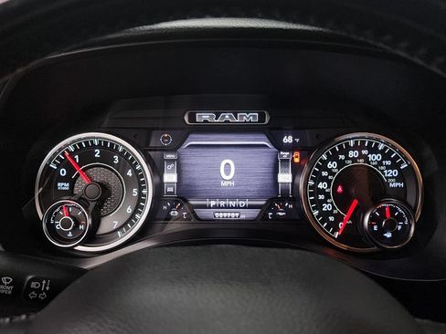 Used 2021 RAM 1500 Big Horn AWD/4WD image 16