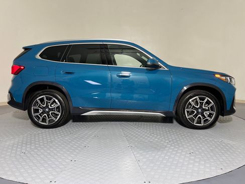 Used 2025 BMW X1 xDrive28i w/ Premium Package image 8