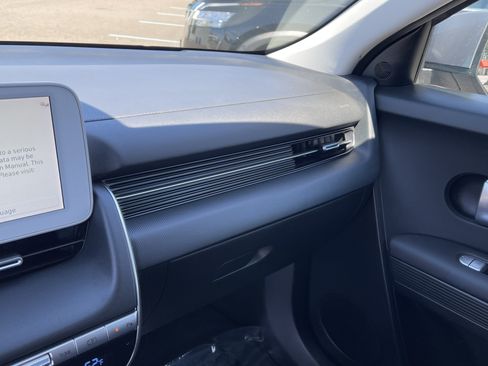 Certified 2024 Hyundai Ioniq 5 SEL RWD image 25