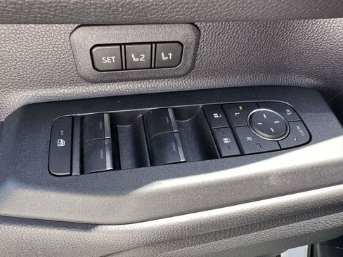 Used 2025 Toyota Land Cruiser w/ Premium Package AWD/4WD image 10
