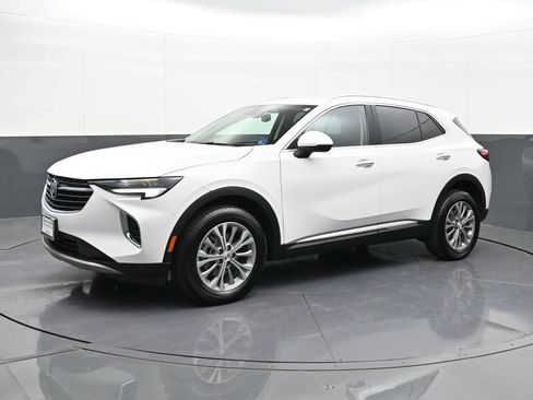 Used 2022 Buick Envision Preferred FWD image 1