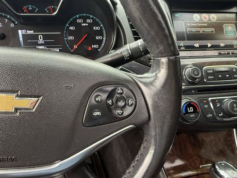 Used 2015 Chevrolet Impala LTZ FWD image 18