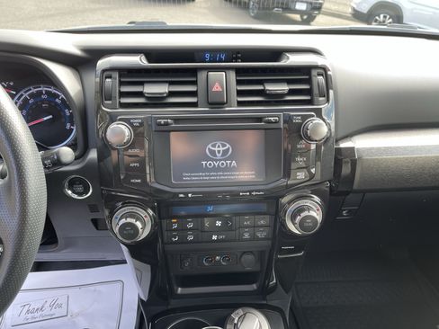 Used 2019 Toyota 4Runner Limited AWD/4WD image 23