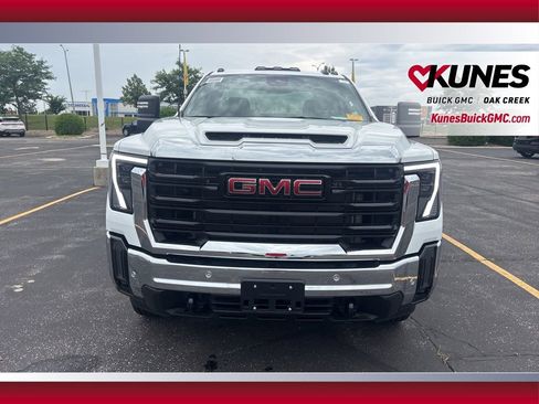New 2025 GMC Sierra 2500 Pro w/ 1SA Pro Safety Plus Package image 3