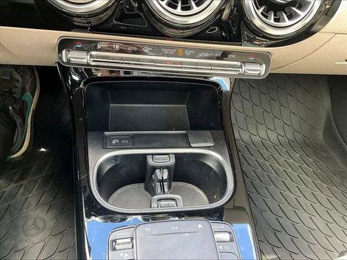 Certified 2021 Mercedes-Benz A 220 4MATIC image 17
