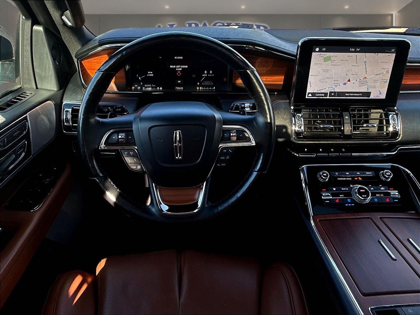Used 2019 Lincoln Navigator L Reserve AWD/4WD image 13