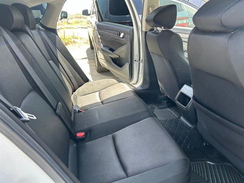 Used 2020 Honda Accord LX image 13