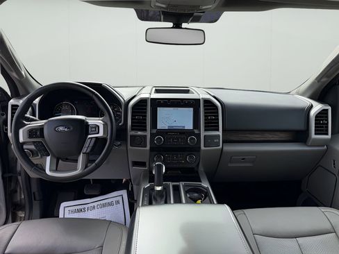 Used 2020 Ford F150 Lariat image 16