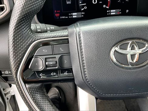 Used 2024 Toyota Tundra Limited image 18
