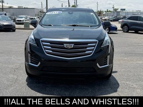 Used 2017 Cadillac XT5 Luxury w/ Driver Awareness Package AWD/4WD image 3