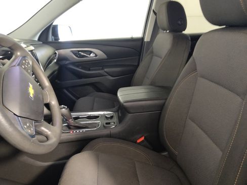 Used 2019 Chevrolet Traverse LS FWD image 17